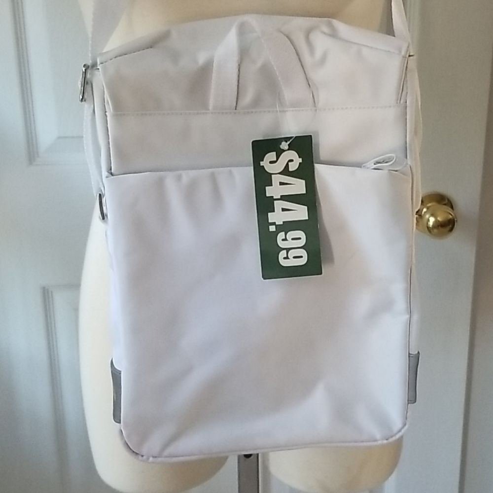 BNWT Roots Computer Bag - Picture 3 of 4